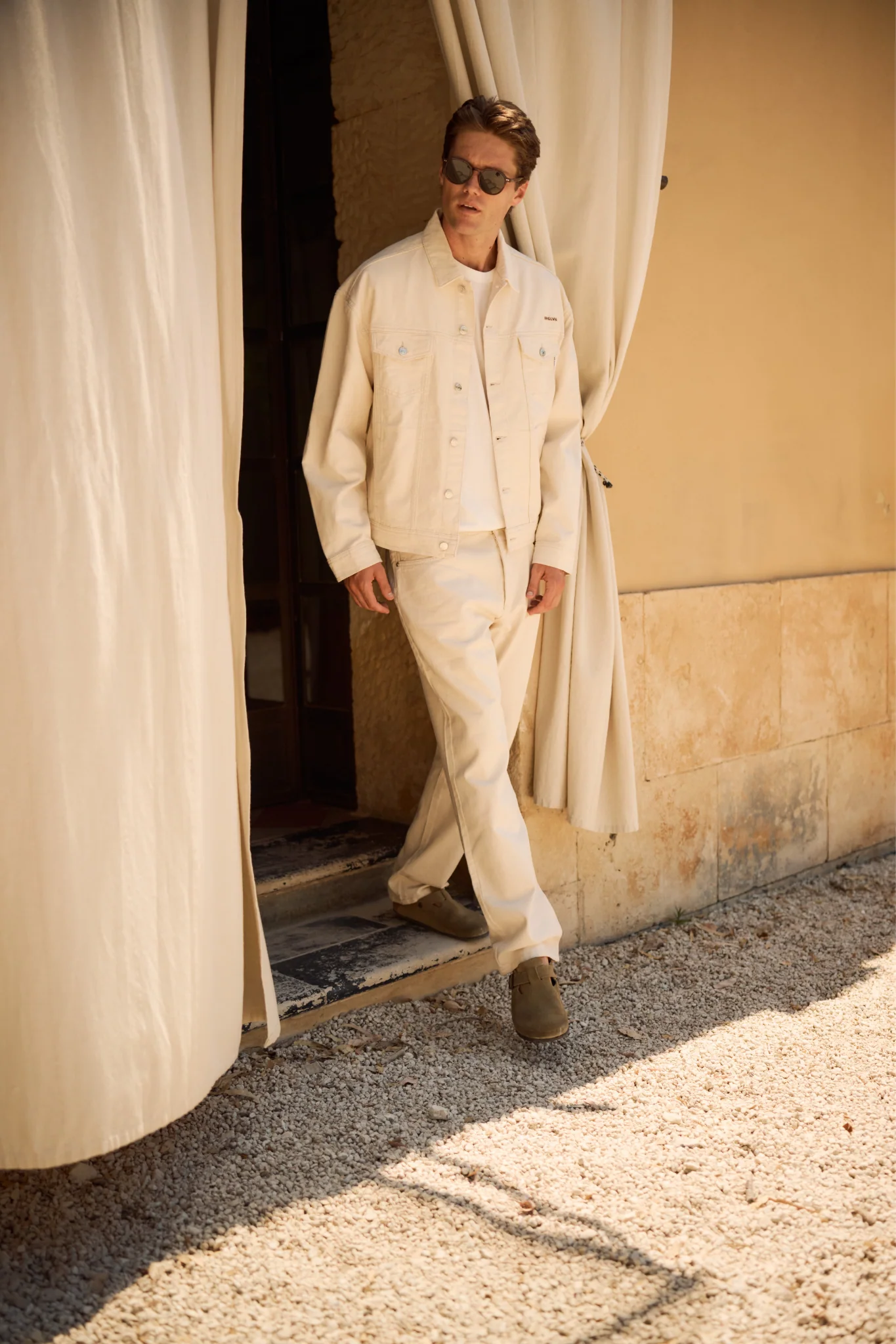 The Premium Straight Jeans - Light Sand - Image 7