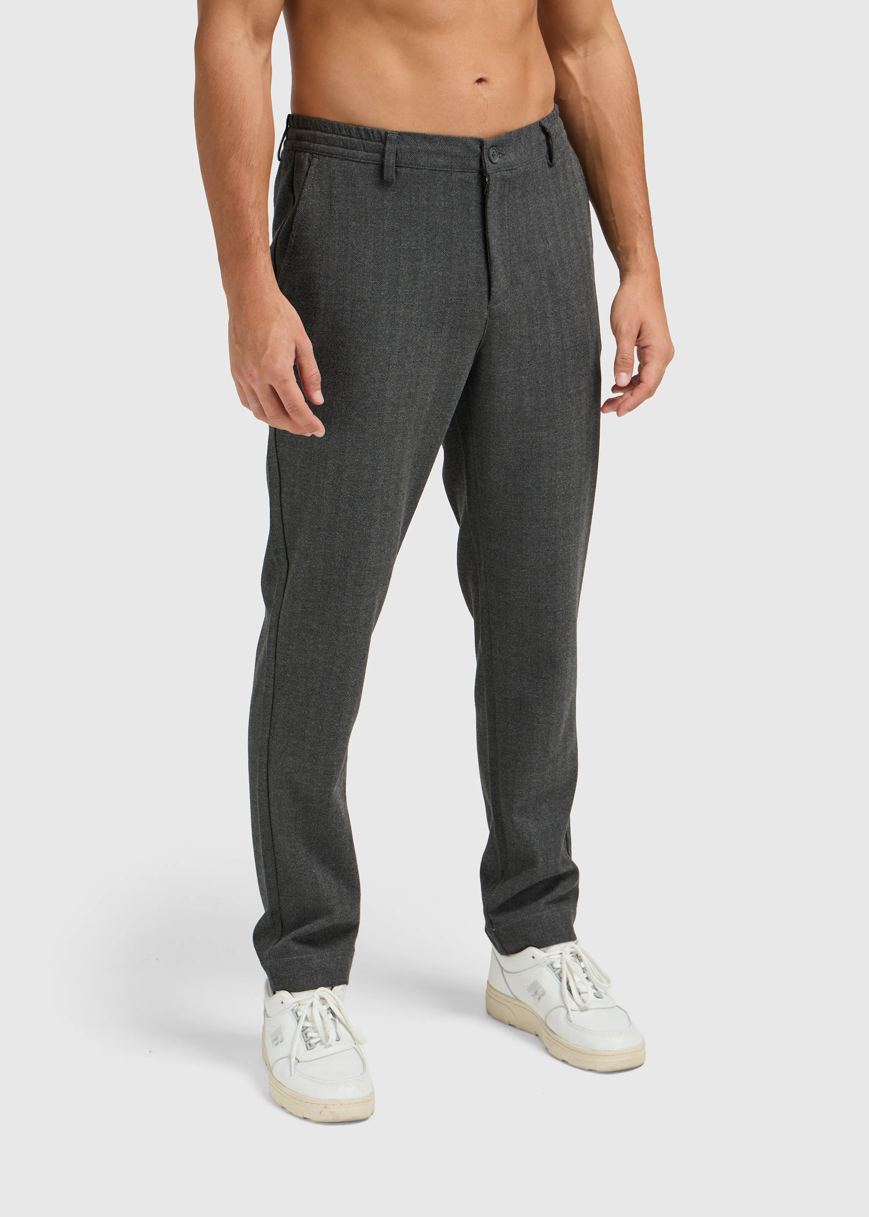 The Herringbone Trouser - Anthracite - Image 5