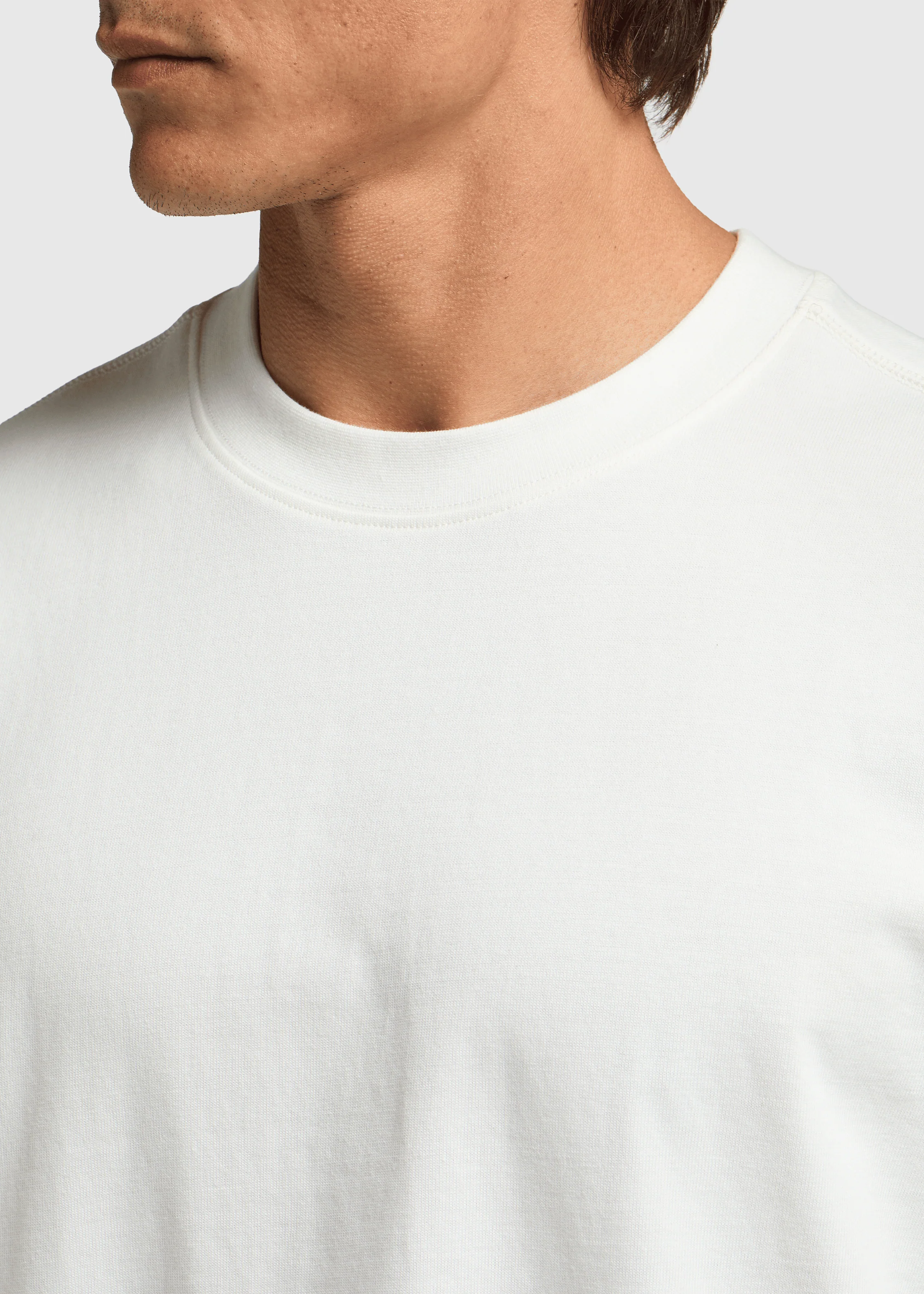 Oversized Basic Tee - White - Image 3