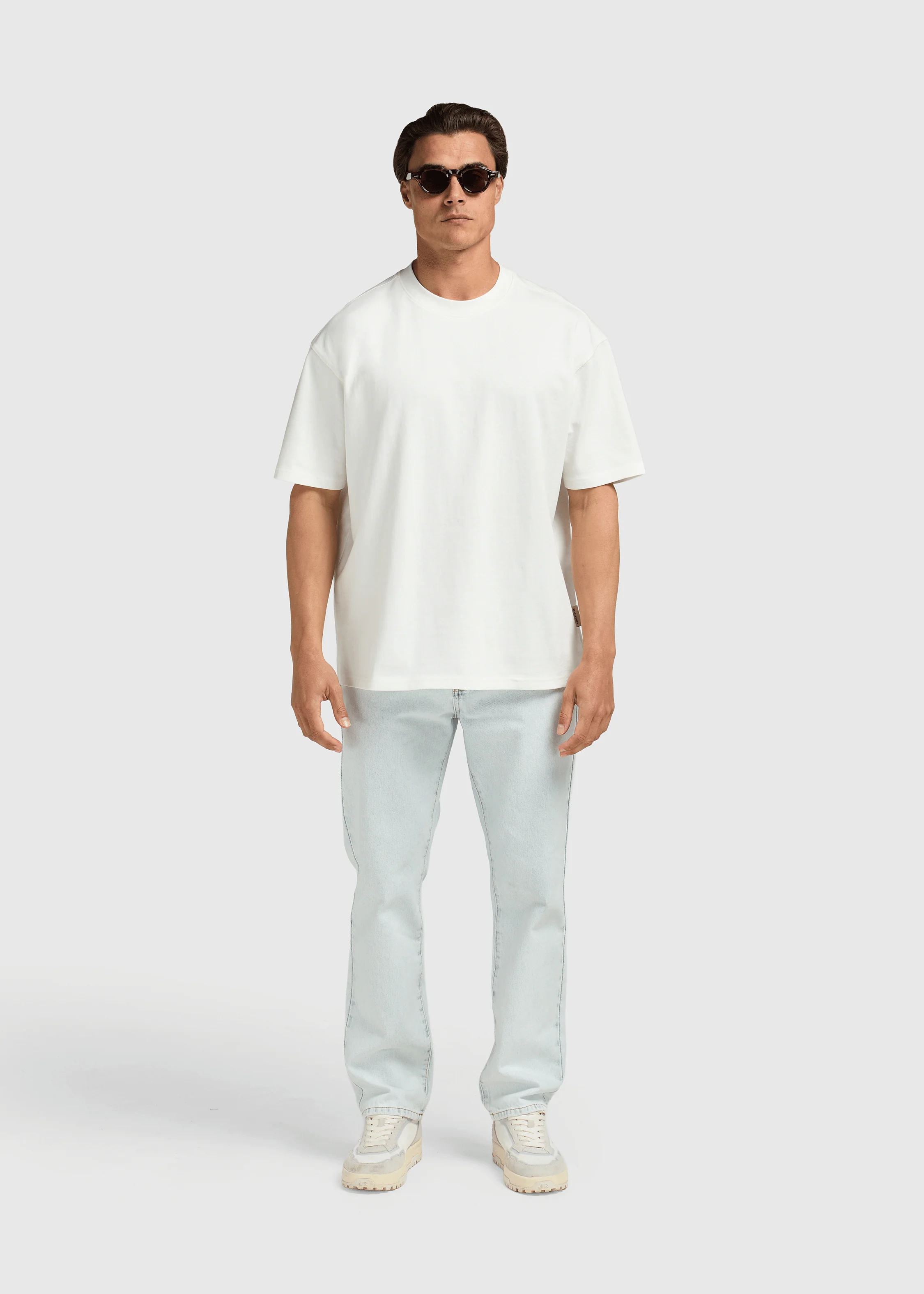 Oversized Basic Tee - White - Image 4