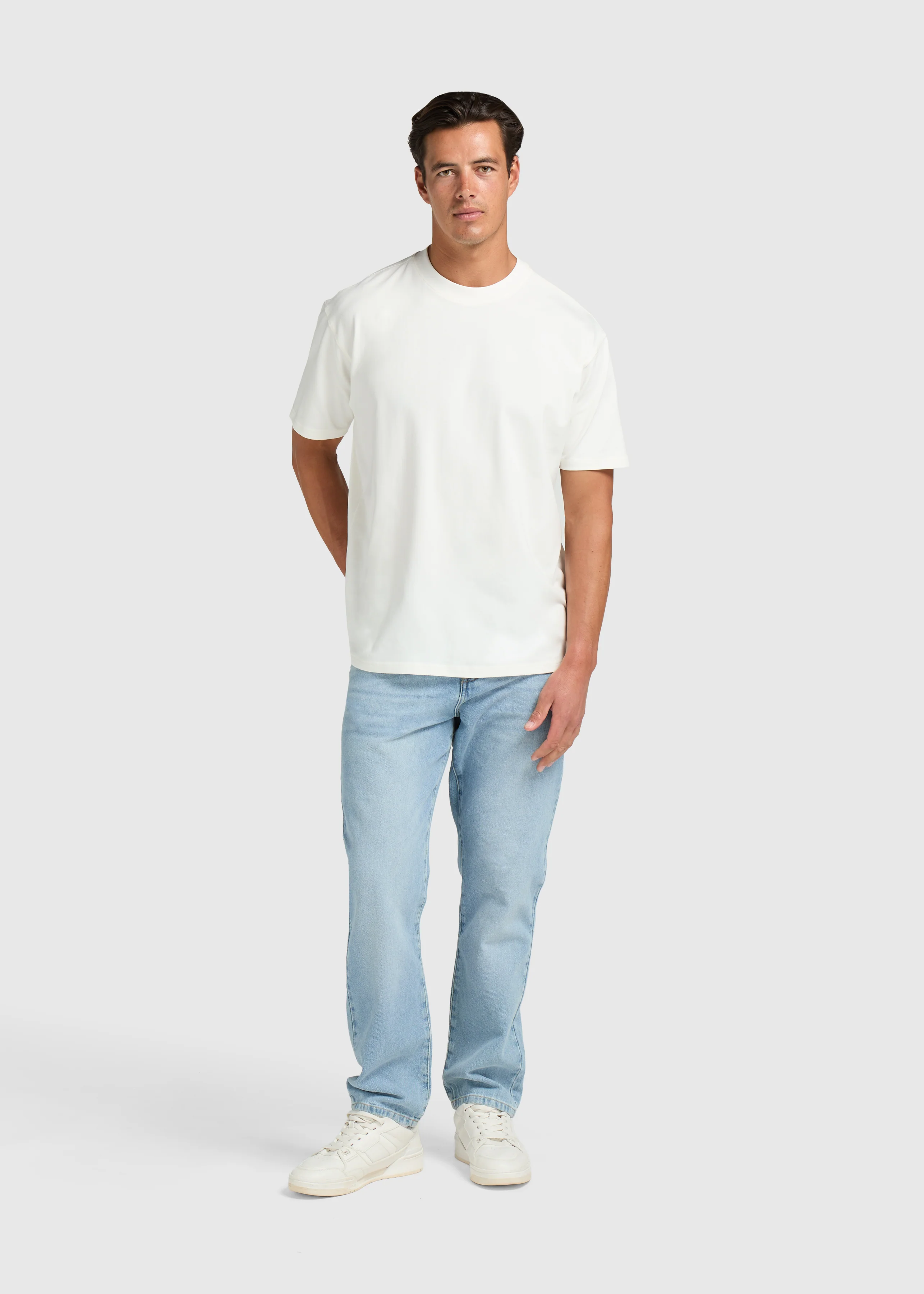 Clean Basic Tee - Cloud dancer - Image 4